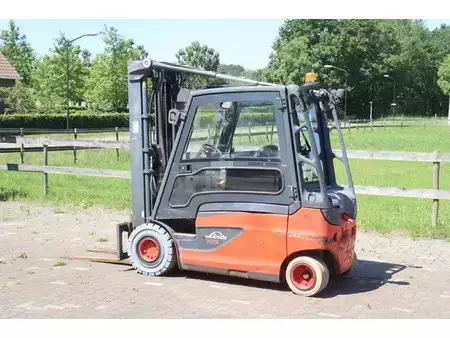 4-wiel elektrische heftrucks 2017  Linde E25L-01 (3)