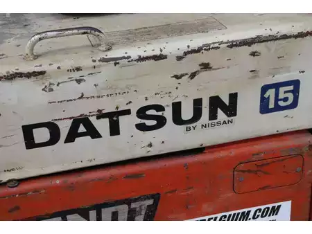 El truck - 4 hjulet - Nissan Datsun 15 NA0YL15U (14)