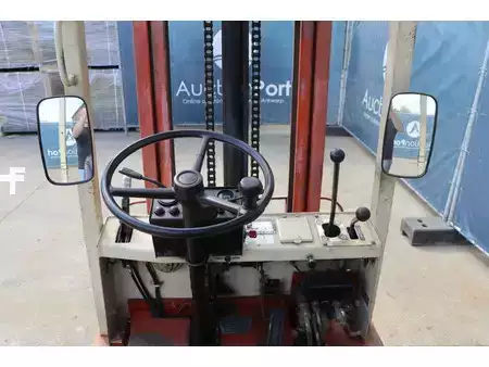 El truck - 4 hjulet - Nissan Datsun 15 NA0YL15U (19)