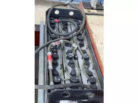 El truck - 4 hjulet - Nissan Datsun 15 NA0YL15U (31)