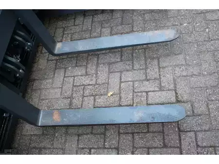 Sideloader 2018  Combilift C3000GTS (11)