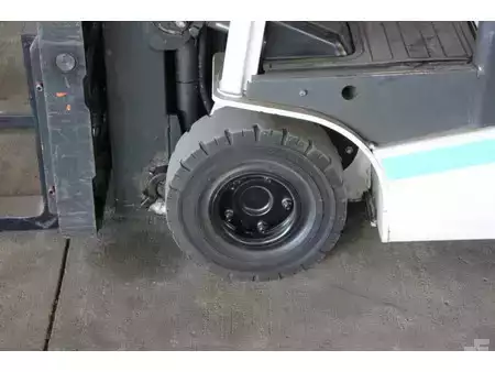 Elektrisk- 4 hjul 2015  Unicarriers JAG1N1L16Q (14)