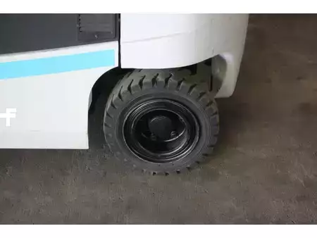 Elektrisk- 4 hjul 2015  Unicarriers JAG1N1L16Q (15)