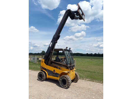 Empilhador telescópico-Fixo 2002  JCB  (2)
