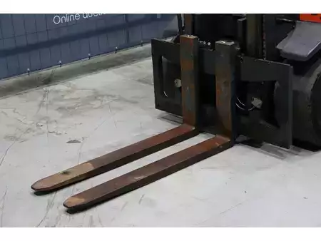 Carrelli elevatori GPL 2018  Linde H30T-02 (10)