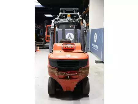 Carrelli elevatori GPL 2018  Linde H30T-02 (5)