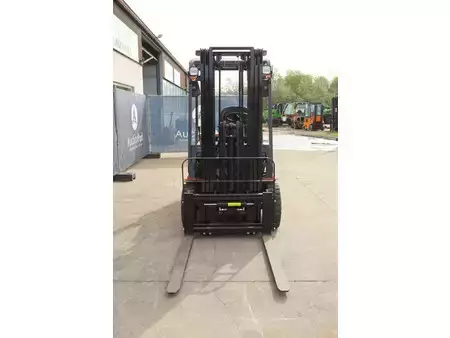 Elektrisk- 4 hjul 2025  Nycheki CPD-20 (8)