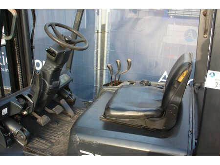 Carrelli elevatori diesel 2011  Doosan D23S-3 (17)