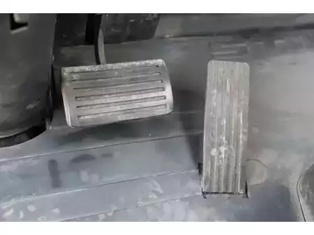 Elektrisk- 4 hjul 2003  Still R 60-35 (21)