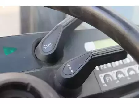 Elektrisk- 4 hjul 2003  Still R 60-35 (24)