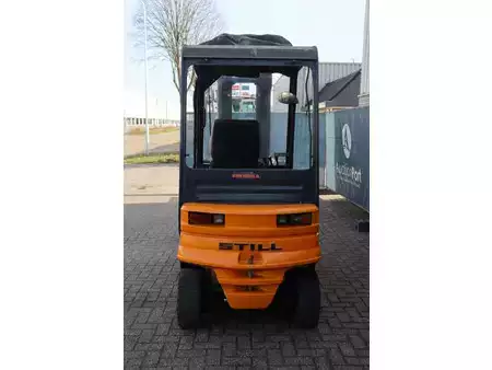 Elektrisk- 4 hjul 2003  Still R 60-35 (5)