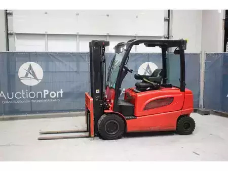 Elektro čtyřkolový VZV 2019  Hyster J2.5XN (1)