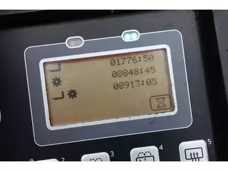Elektro čtyřkolový VZV 2018  Toyota 8FBE16T (28)