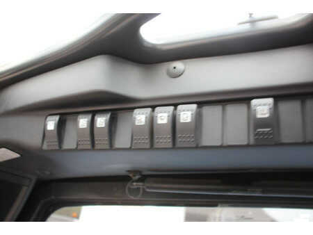 Sähkö - 4 pyör 2017  Linde E30HL-01/600 (29)