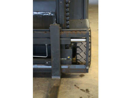 Electric - 4 wheels 2014  Linde E14-02 EVO (11)