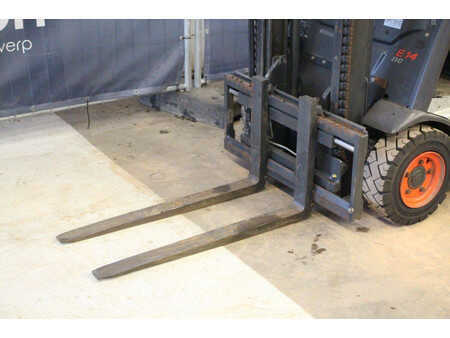 Electric - 4 wheels 2014  Linde E14-02 EVO (9)