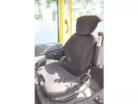 Empilhador a gás 2010  Hyster H8.0FT (24)