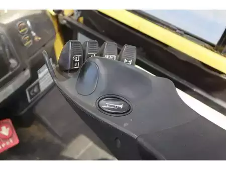 Empilhador a gás 2010  Hyster H8.0FT (32)