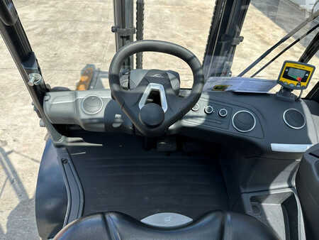 Dieselový VZV 2023  Linde H50D (37)