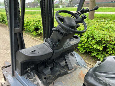 Dieselstapler 2011  Toyota D-52-8FD30 (10)