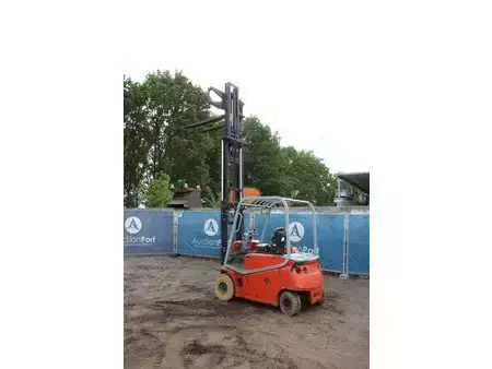 Sähkö - 4 pyör 2003  BT CBE 2.5 AC (30)