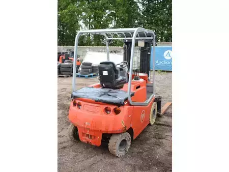 Sähkö - 4 pyör 2003  BT CBE 2.5 AC (5)