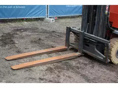 Sähkö - 4 pyör 2003  BT CBE 2.5 AC (9)