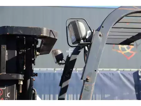 Eléctrica de 4 ruedas 2001  Toyota FBMF25 (13)