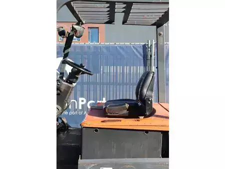 Eléctrica de 4 ruedas 2001  Toyota FBMF25 (19)