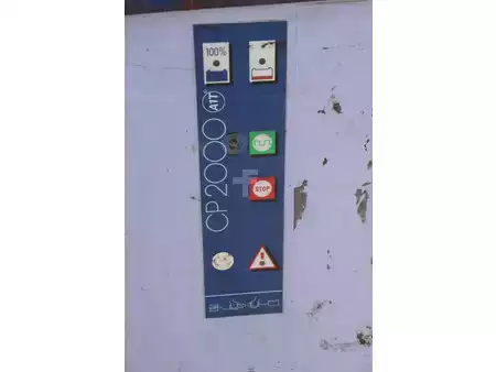 Eléctrica de 4 ruedas 2001  Toyota FBMF25 (39)