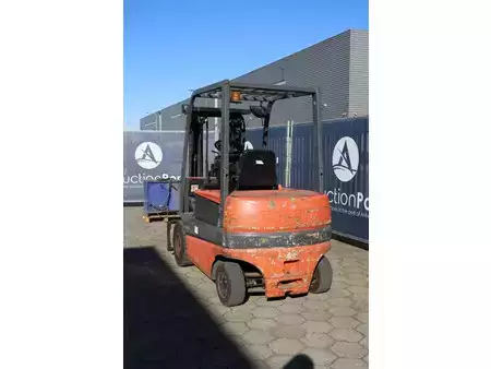 Eléctrica de 4 ruedas 2001  Toyota FBMF25 (4)