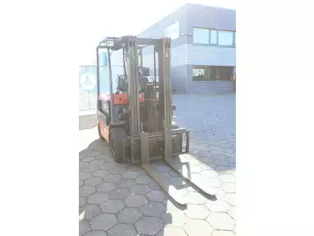 Eléctrica de 4 ruedas 2001  Toyota FBMF25 (7)