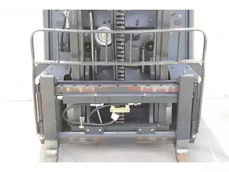 Elektromos 4 kerekű 2017  Linde E16C-02 (12)
