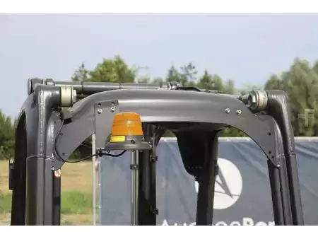 Elektromos 4 kerekű 2017  Linde E16C-02 (16)