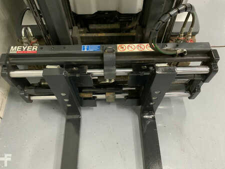 Elektro 4 Rad 2016  Still RX20-20 (6)