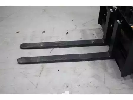 Carrelli elettrici 4 ruote 2023  Doosan B25x-7plus (12)