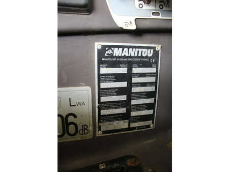 Empilhador telescópico-Fixo 2011  Manitou MT 1440 (23)