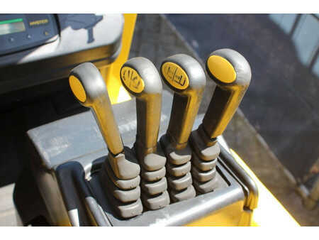 Eléctrico - 4 rodas 2006  Hyster J3.00XM-861 (25)
