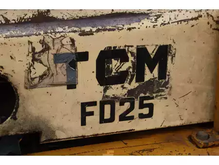 Dízel targoncák - TCM FD25 (15)