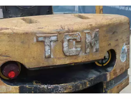 Dízel targoncák - TCM FD25 (17)