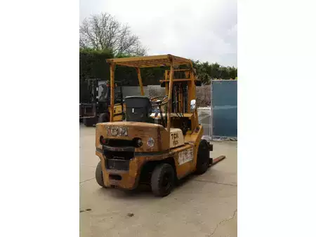 Dízel targoncák - TCM FD25 (6)