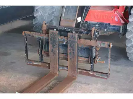 Teleskoplæsser (fast) 2013  Manitou MLT627 (10)