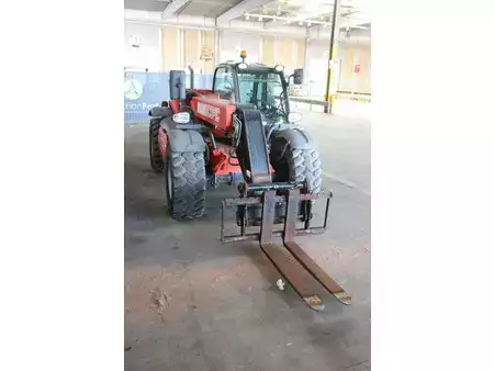 Teleskoplæsser (fast) 2013  Manitou MLT627 (6)