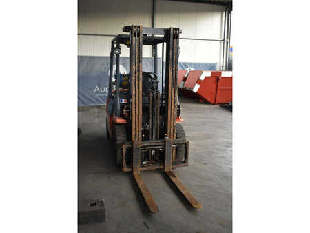 LPG Forklifts 2007  Toyota 42-7FGF25 (7)