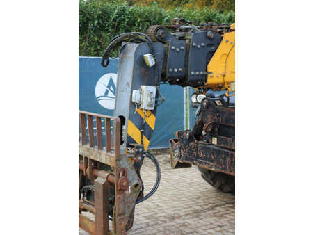 Teleskopstapler-Starr 2008  Manitou MRT 2150 (10)