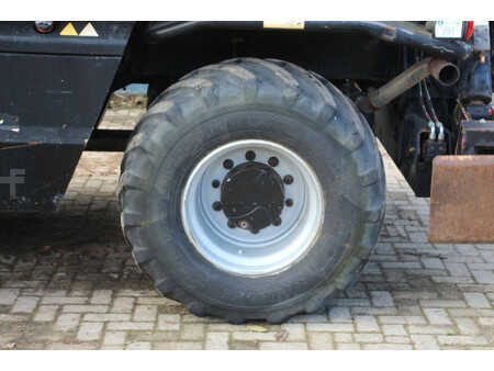 Teleskopstapler-Starr 2008  Manitou MRT 2150 (15)