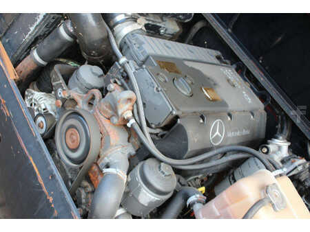 Teleskopstapler-Starr 2008  Manitou MRT 2150 (20)