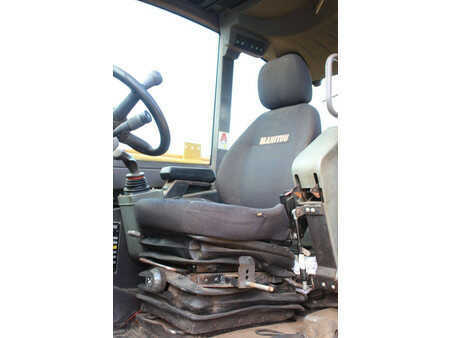 Teleskopstapler-Starr 2008  Manitou MRT 2150 (23)