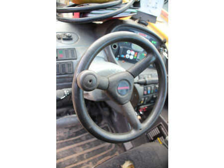 Teleskopstapler-Starr 2008  Manitou MRT 2150 (24)