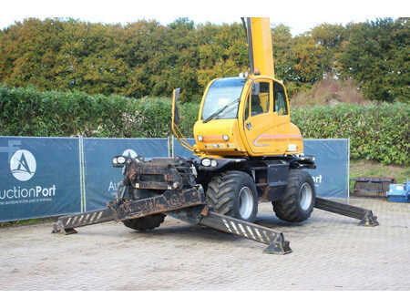 Teleskopstapler-Starr 2008  Manitou MRT 2150 (30)